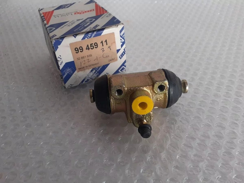 Brake Wheel Cylinder fits Fiat Ducato 9945911 Genuine View Right
