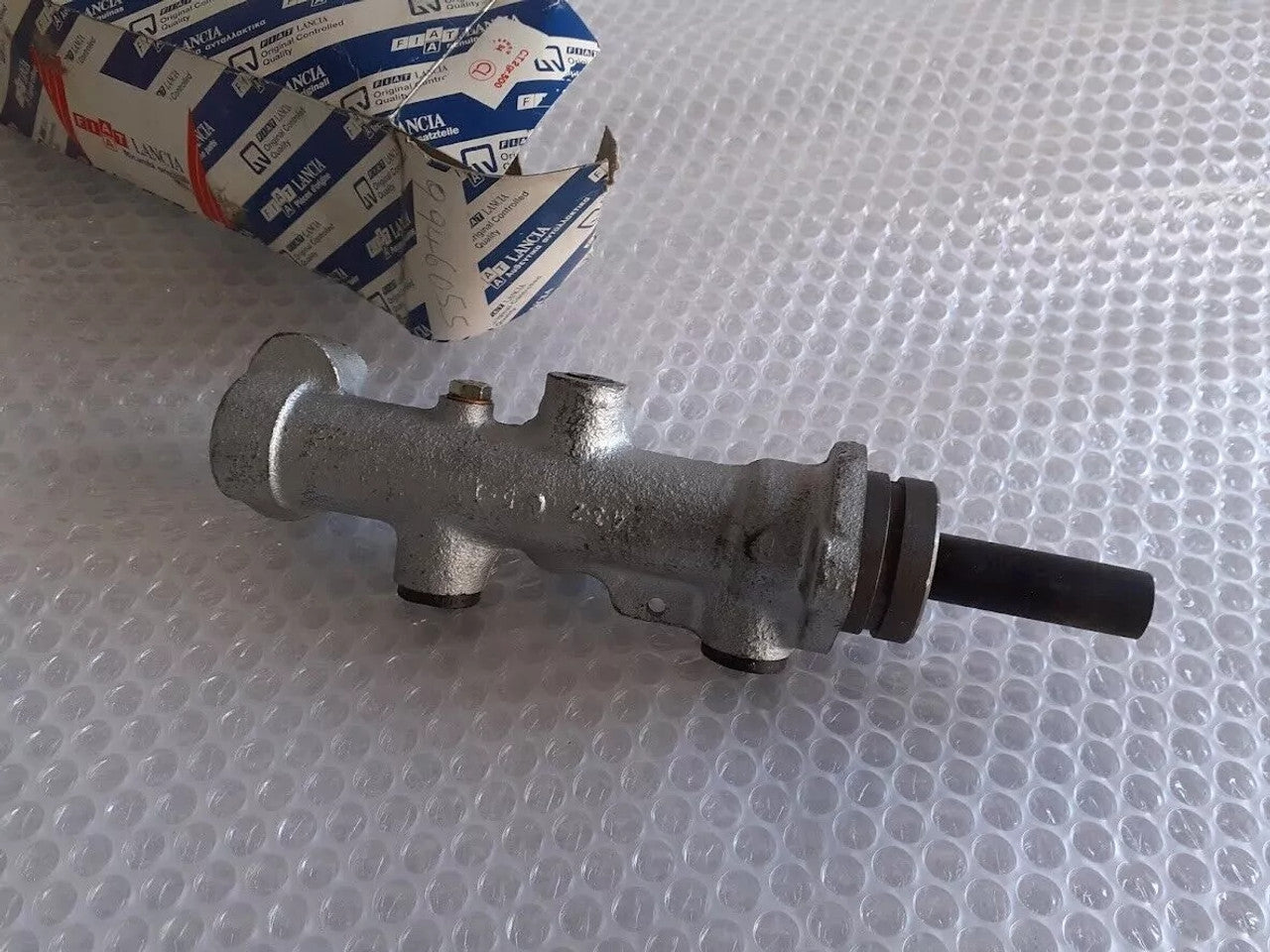 Brake Master Cylinder fits Fiat Ducato 9946055 Genuine View Right