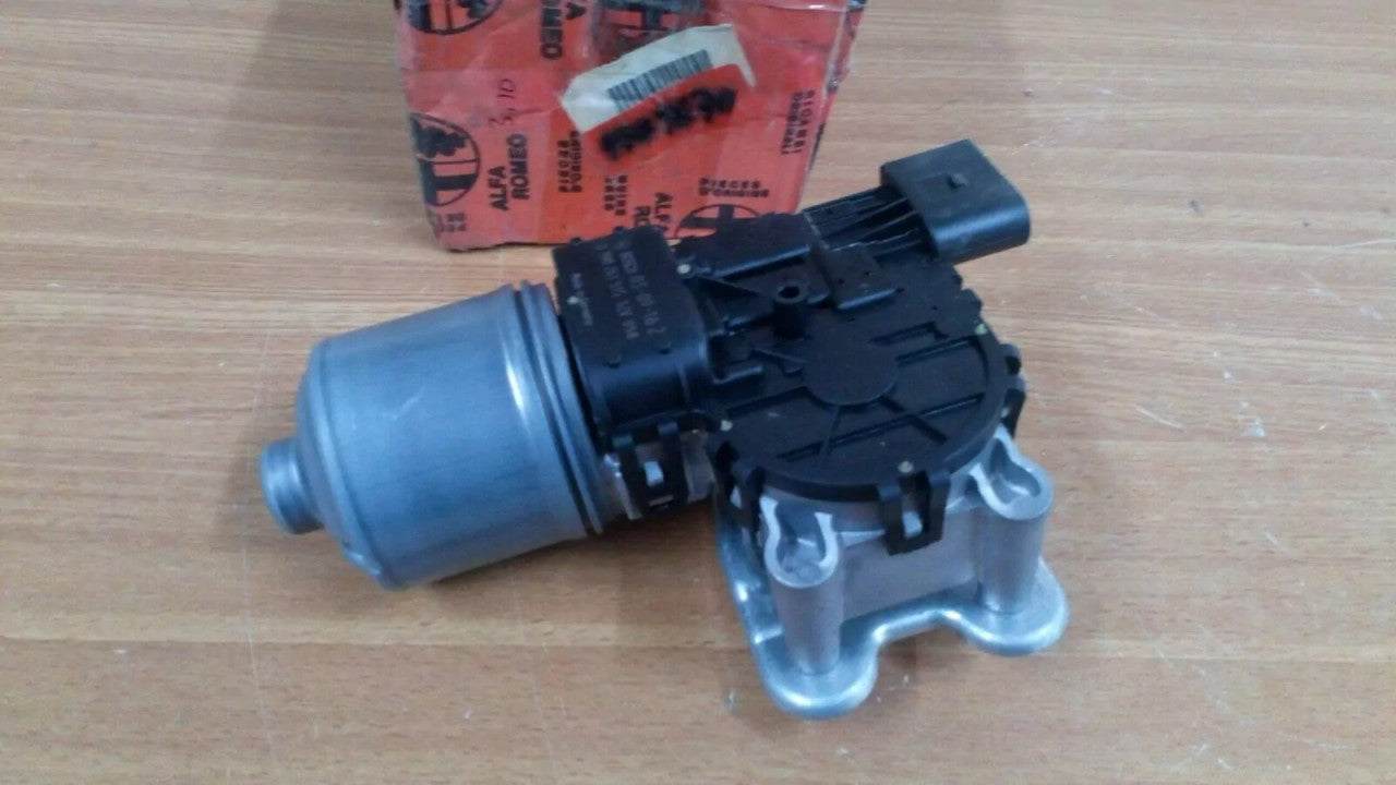 Windshield Wiper Motor Front fits Alfa Romeo 147 X2 GT 9949670 Genuine View Right