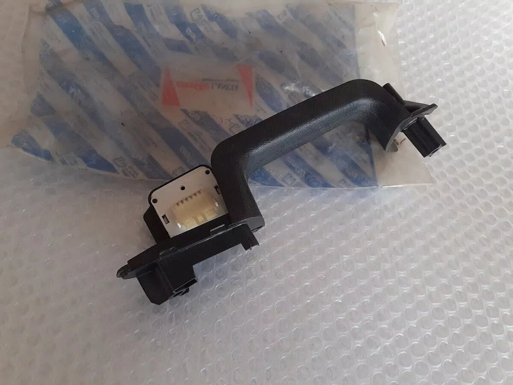 Door Pull Handle Window Switch 4 Door fits Fiat Tipo Genuine A223 View Rear