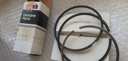 4x Piston fits Case IH 4390T 6590T 1620 5120 5140 5220 5240 5250 8840 8850 A77419 View Left