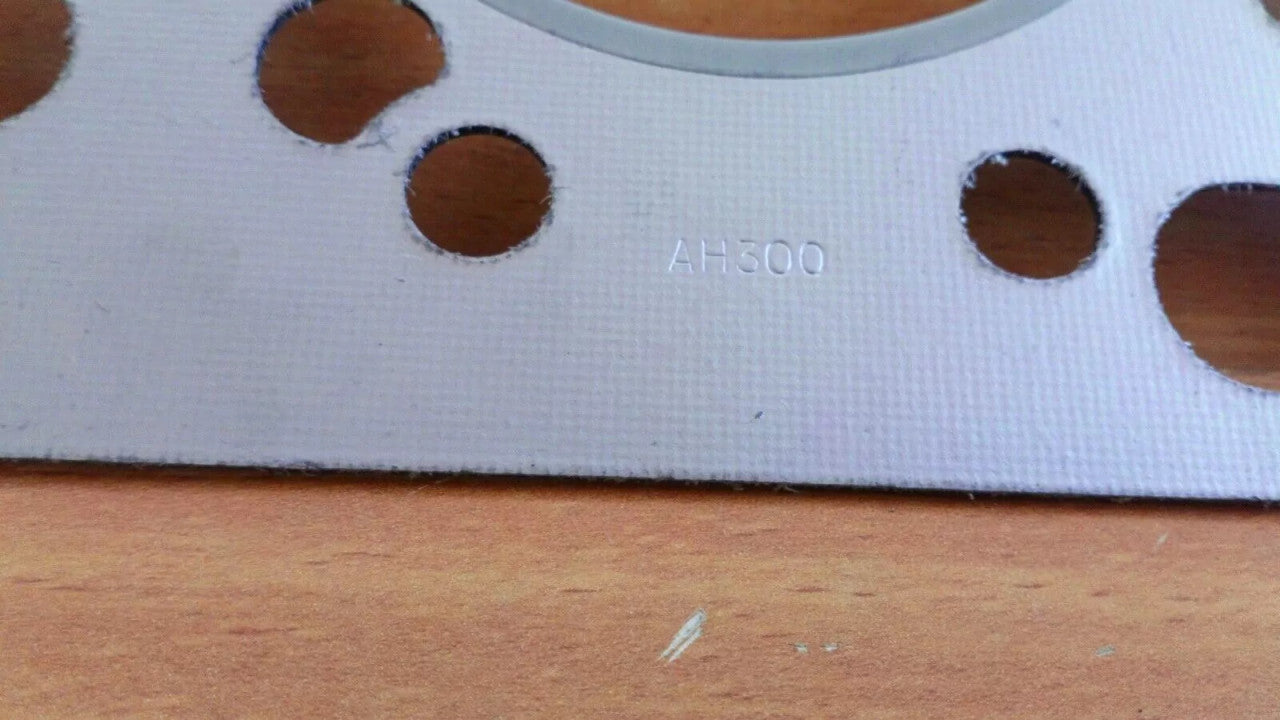 Head Gasket 6 Cylinder fits Massey Ferguson Perkins 6.354 AH300 View Right