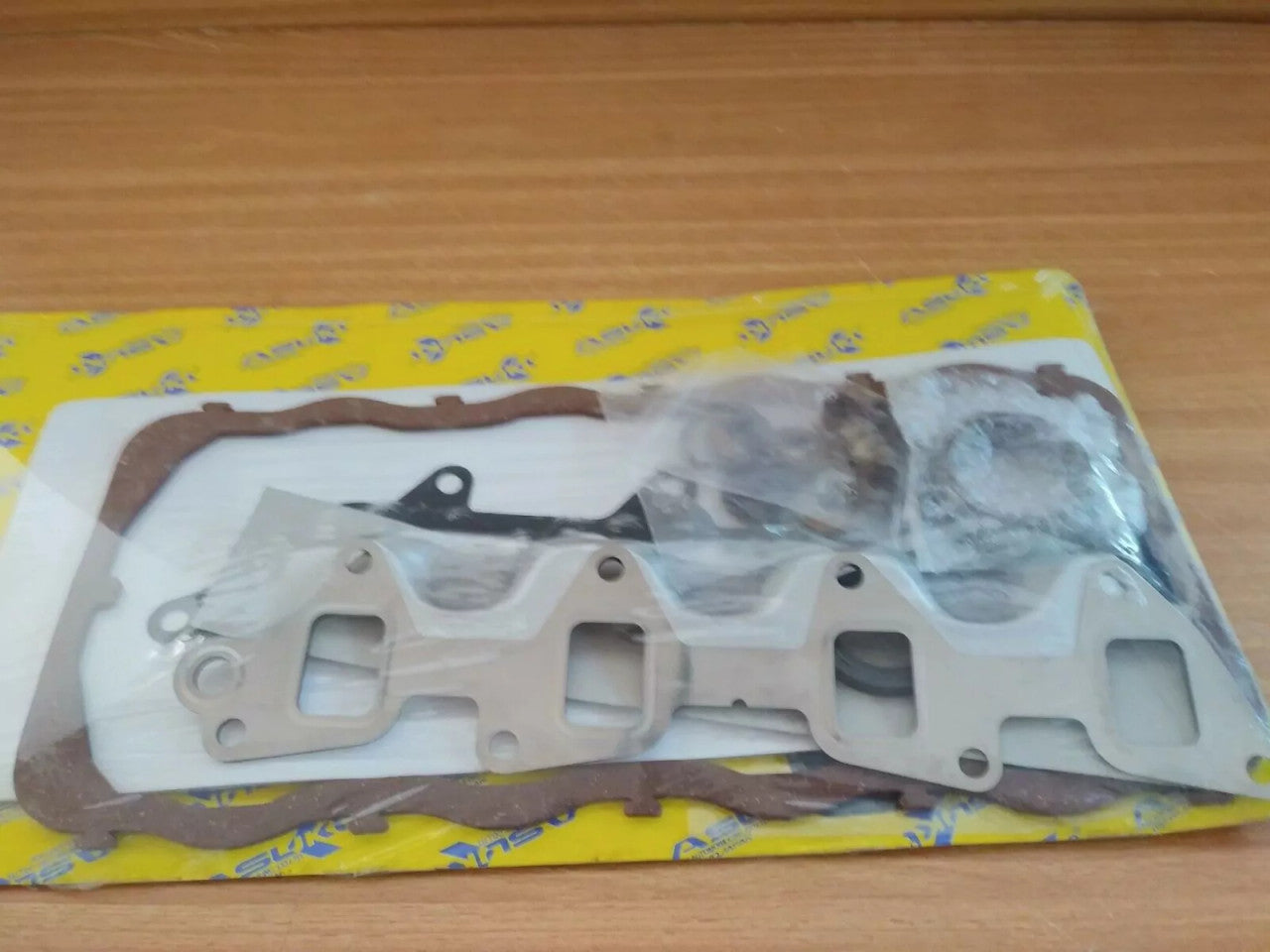 Head Set Gasket kit fits Suzuki Cultus 1300 AA34S AB34S 1298cc G13B engine AHS-9564 View Rear