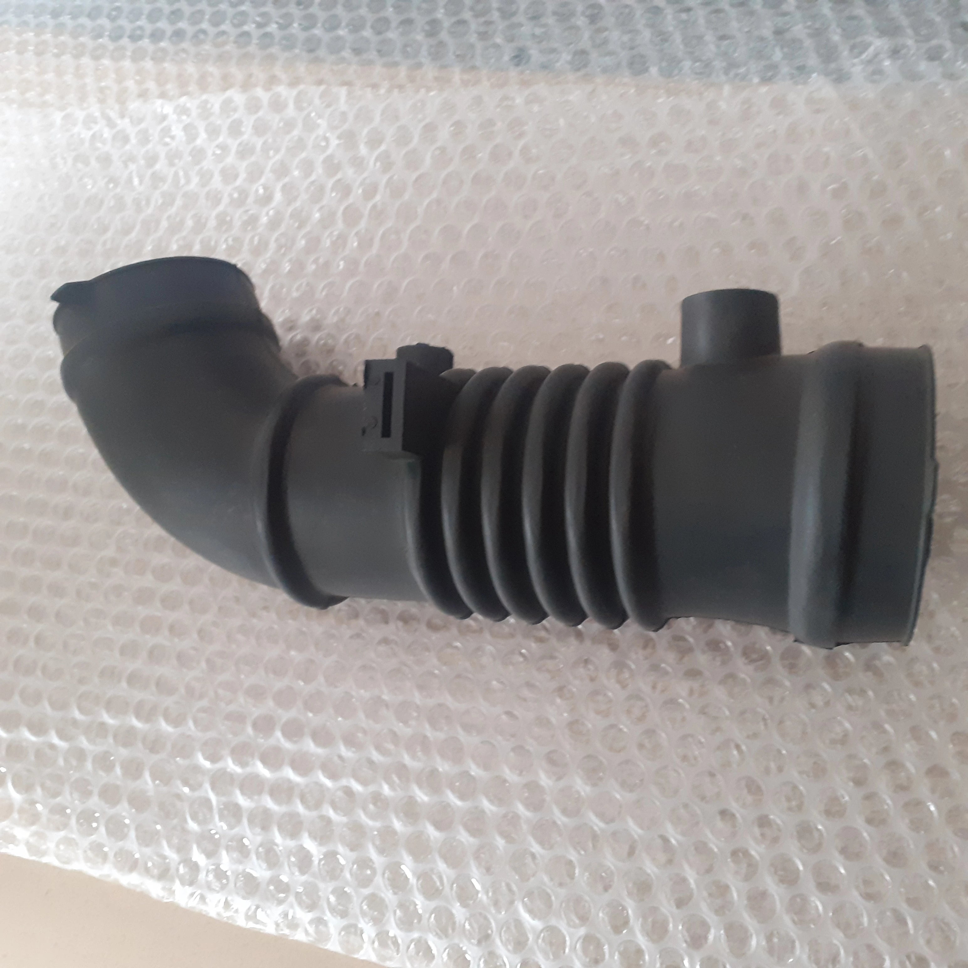 Air Intake Hose fits Mazda Protege 323 Familia BH B5C9-13-220A View Front