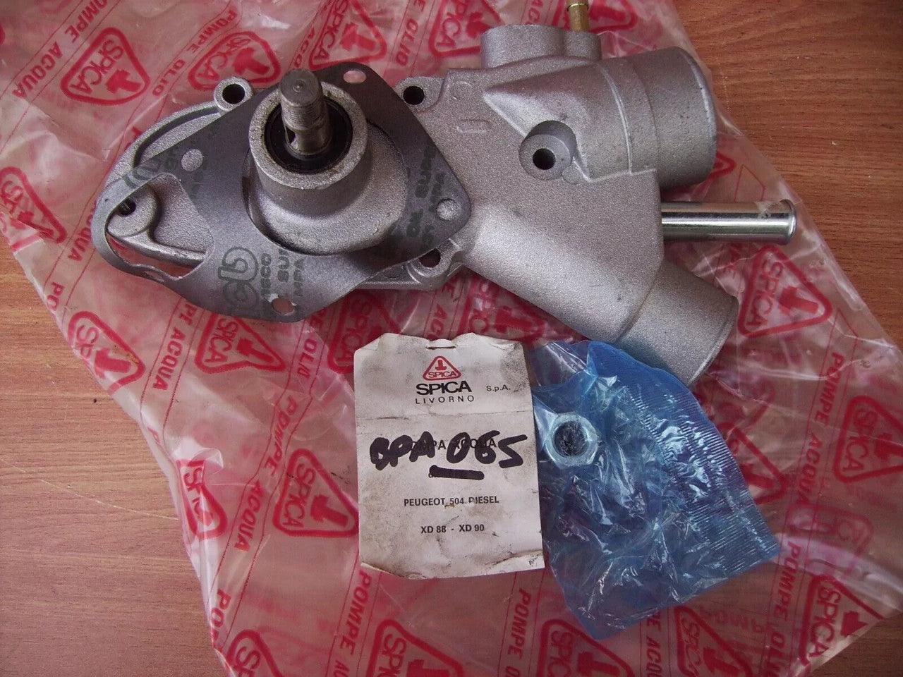 Water Pump fits Peugeot 504 505 XD88 XD90 Diesel E20 F20 551D Ford Granada GU BPA065 View Front