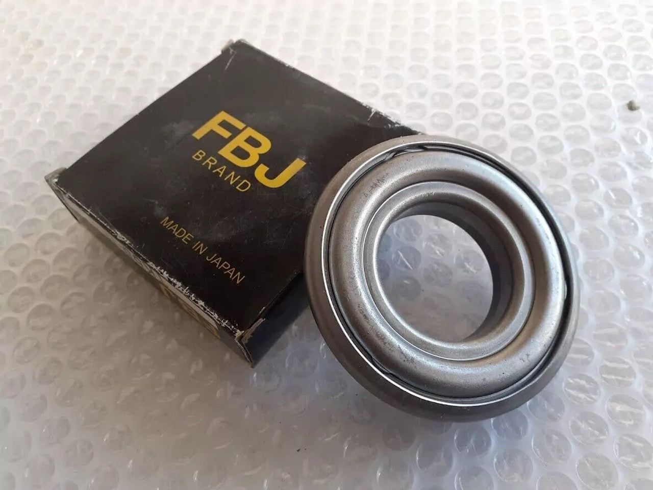Clutch Release Bearing fits Isuzu ELF WHR NKR NHR BL36 BL46 BRG363 View Front