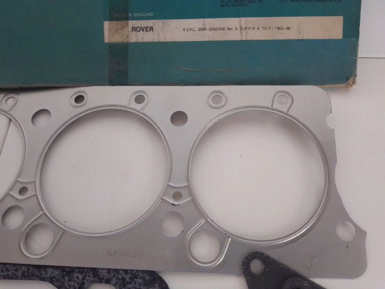 Head Set Gaskets Kit fits Rover 2000 4 Cylinder 1963-1966 CF550 View Rear