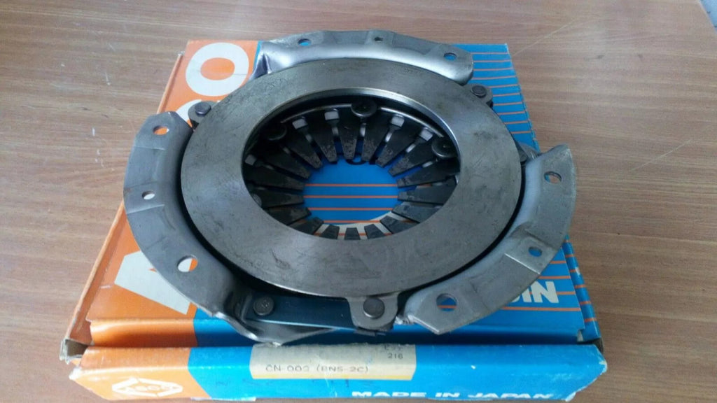 Pressure Plate Clutch fits Nissan Cherry N10 Sunny B11 B12 N13 216mm CN-003 View Rear