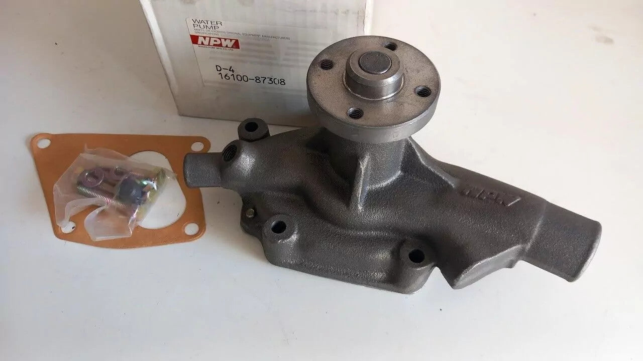 Water Pump fits Daihatsu Delta Taft Fourtrak Rocky DG engine 2500cc D-4 View Front