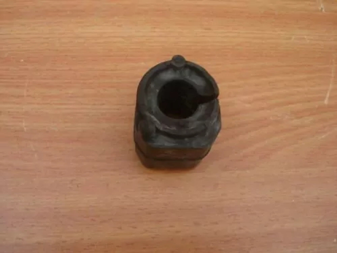 2x Suspension Stabilizer Bar Bushing Front fits Mazda 2 DY Ford Fiesta Fusion DD32-34-156 View Rear