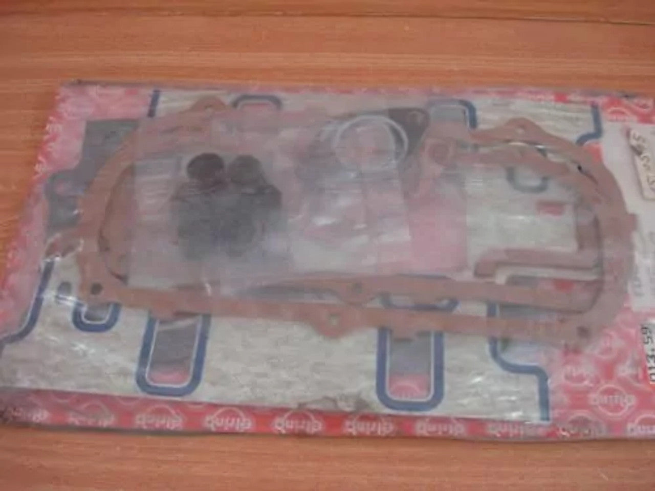 Head Set Gasket kit fits Ford 12 15 17 Capri Consul Granada Saab 95 96 1.7 E-013-595 View Front