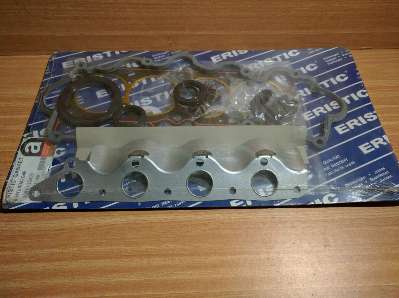 Full Set Gaskets kit fits Hyundai 1.3 1.5 G4E Engine 12v ONLY EF21100 View Front
