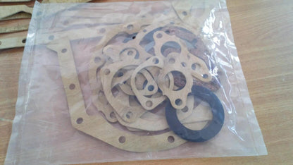 Full Set Gaskets kit fits Nissan UD Truck Bus CV30 CD30 PE6T engine 11670cc EF9900 View Close Up Front