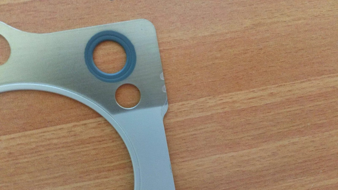 Head Set Gasket kit fits Isuzu ELF 350 3600 NKR 1986- 3636cc 4BE1 engine EH8330 View Rear