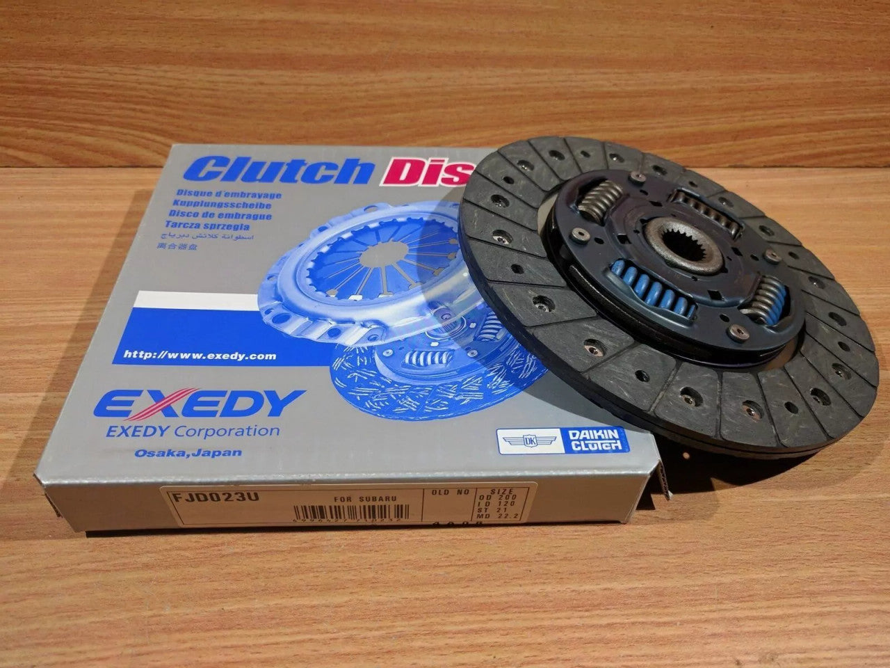 Clutch Disc fits Subaru Legacy Liberty 1.8 BC2 BD2 BJ EJ16 EJ18 engines FJD023U View Front