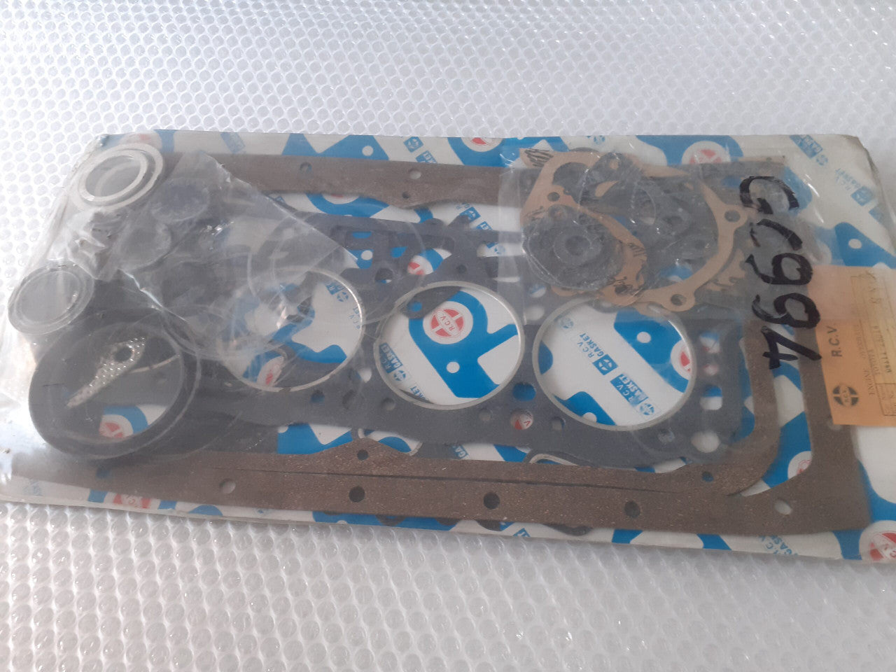 Full Set Gasket kit fits Toyota 2T 3T 12T 13T Celica Carina TA TE GC994 View Front