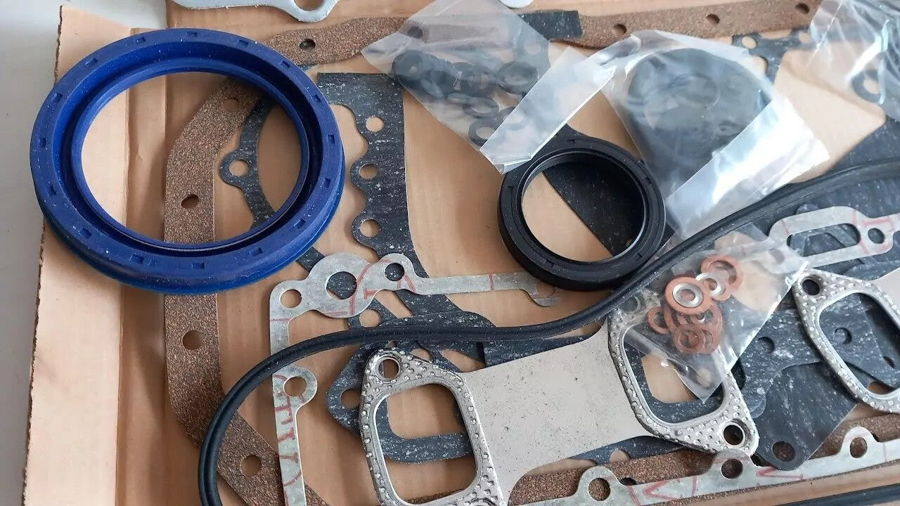 Full Set Gaskets kit fits Isuzu 4BA1 engine NKR ELF TLD34 TLD44 TLD54 GD731 View Right