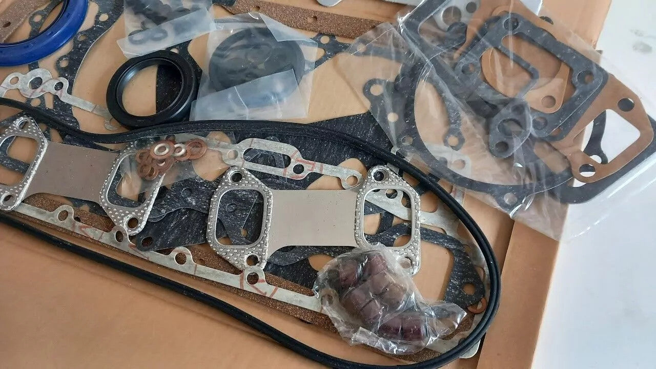 Full Set Gaskets kit fits Isuzu 4BA1 engine NKR ELF TLD34 TLD44 TLD54 GD731 View Left