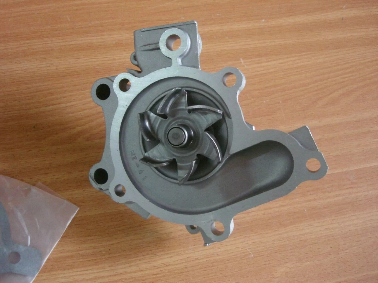 Water Pump fits Ford Probe ECP Mazda 323 BJ MX6 Premacy 626 MPV GWMZ-41A View Rear