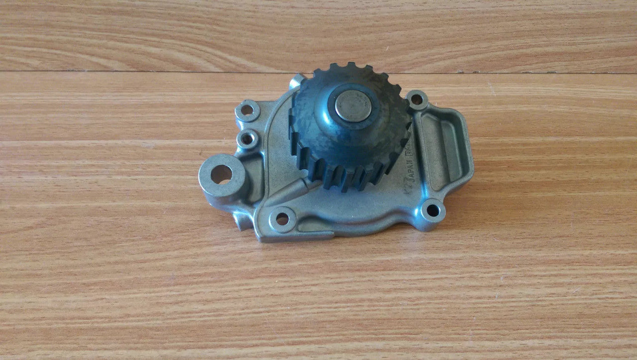 Water Pump fits Honda Civic Integra Rover 200 EV EW engines H3-032 View Rear
