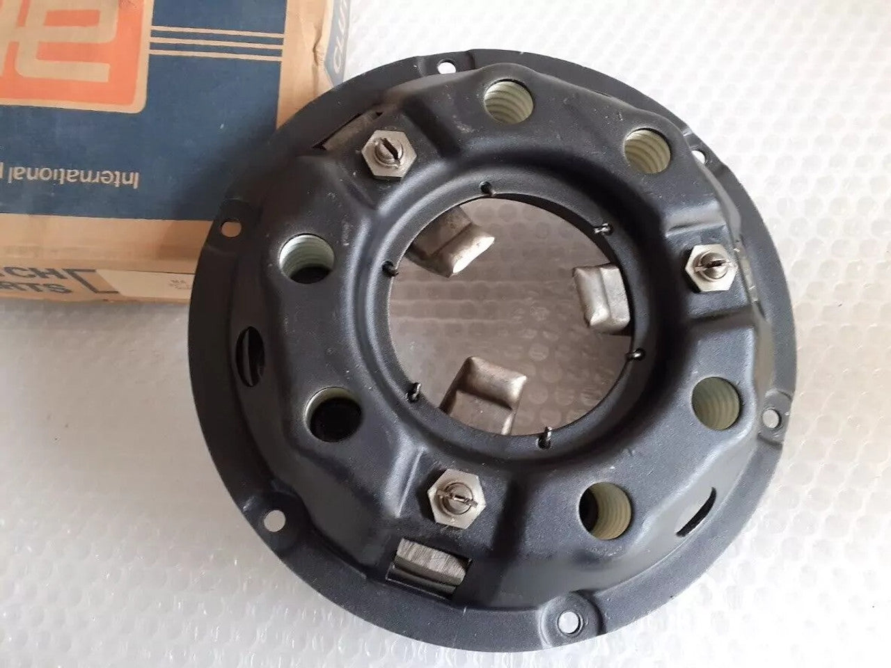 Clutch Pressure Plate fits Ford 10 12 15 cwt Thames Van 4 Speed 1965- HA1094 View Rear