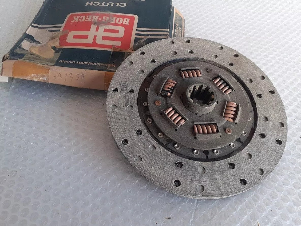 Clutch Disc fits Alvis Austin Rover Daimler Leyland Morgan Renault Talbot 229mm HB1359 View Rear