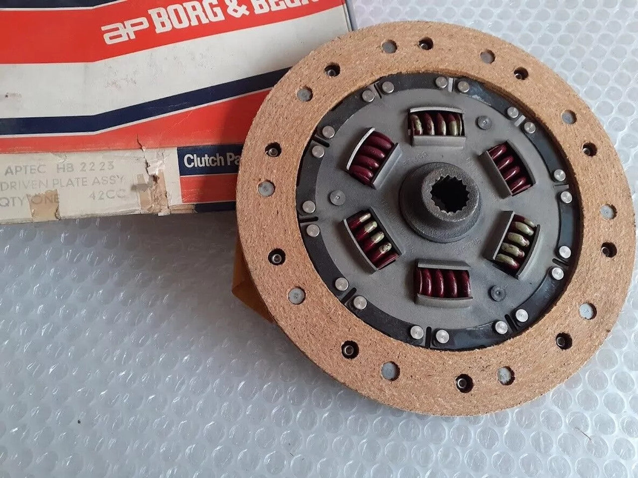 Clutch Disc Plate fits Saab 99 900 4 Speed except Turbo 216mm HB2223 View Right