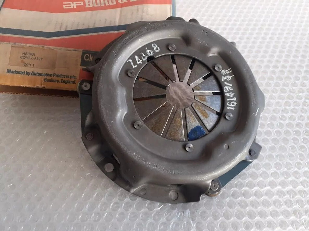 Clutch Pressure Plate fits Triumph 1300 TC 1965-1970 HE2831 View Front