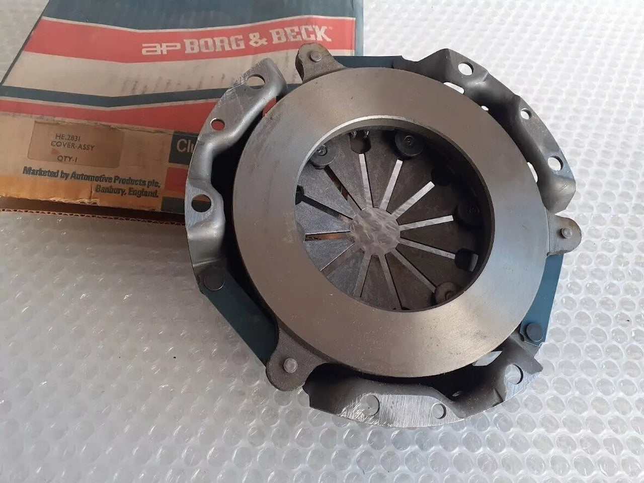 Clutch Pressure Plate fits Triumph 1300 TC 1965-1970 HE2831 View Rear