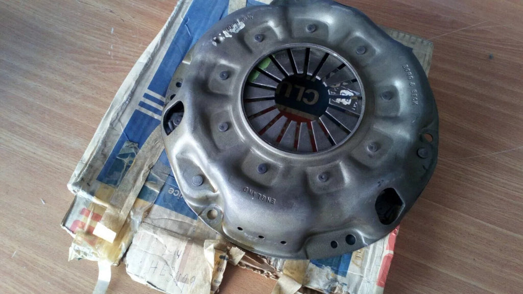 Pressure Plate Clutch fits Winchester Taxi Vauxhall Magnum Viva Ford 216mm HE3499 View Front