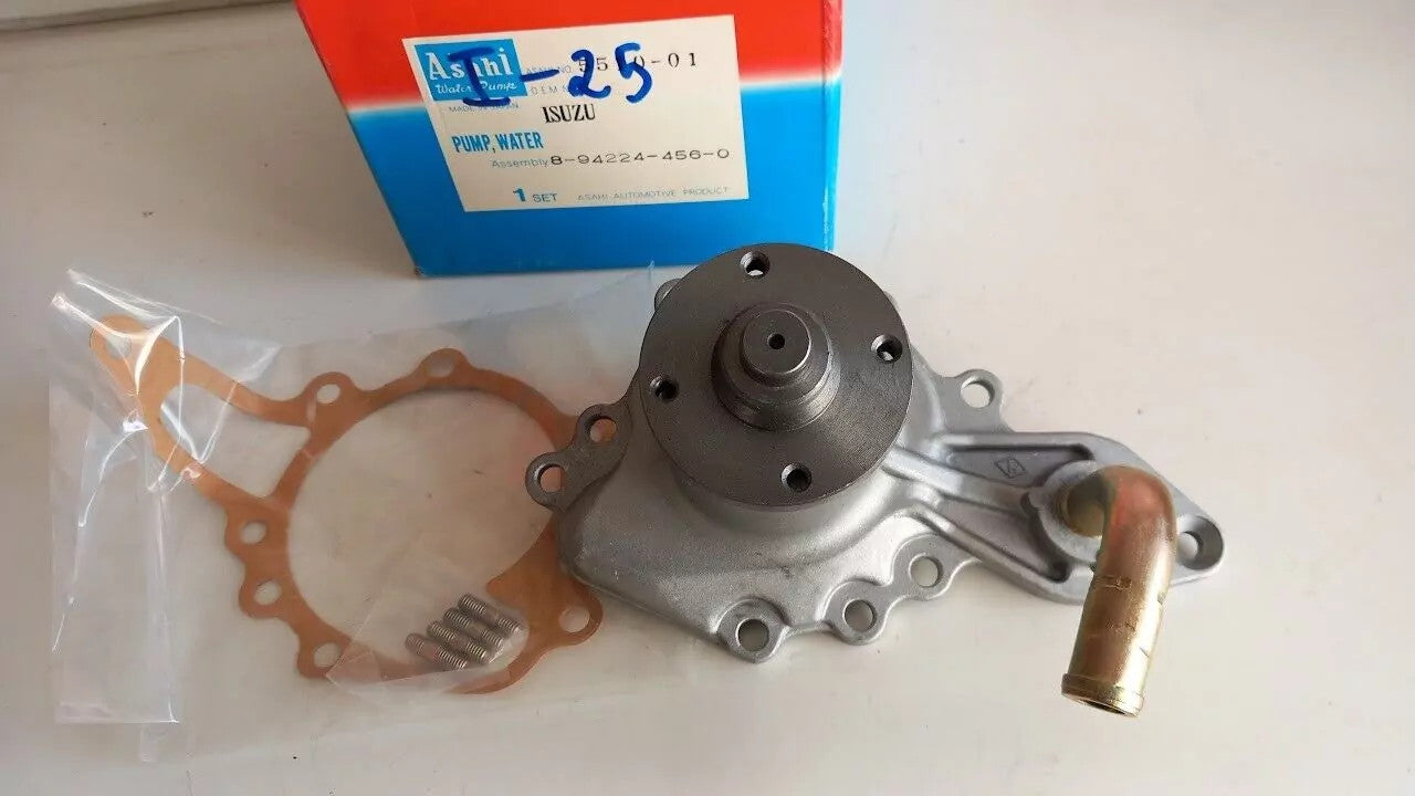 Water Pump fits Isuzu Fargo WFR Opel Euromidi 4FB1 4FC1 I-25 View Front