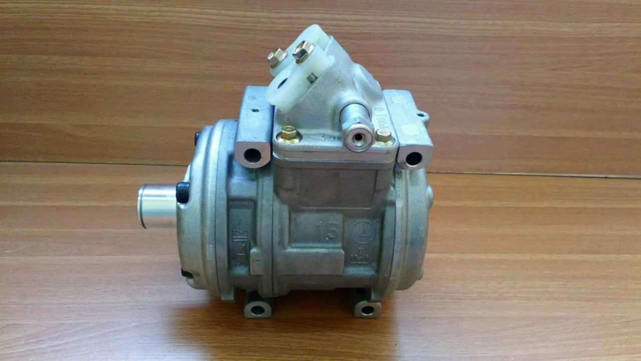 A/C Compressor fits Toyota Hilux 4Runner RN101 RN106 RN110 RN80 RN85 RN90 J-88320-35530 View Right
