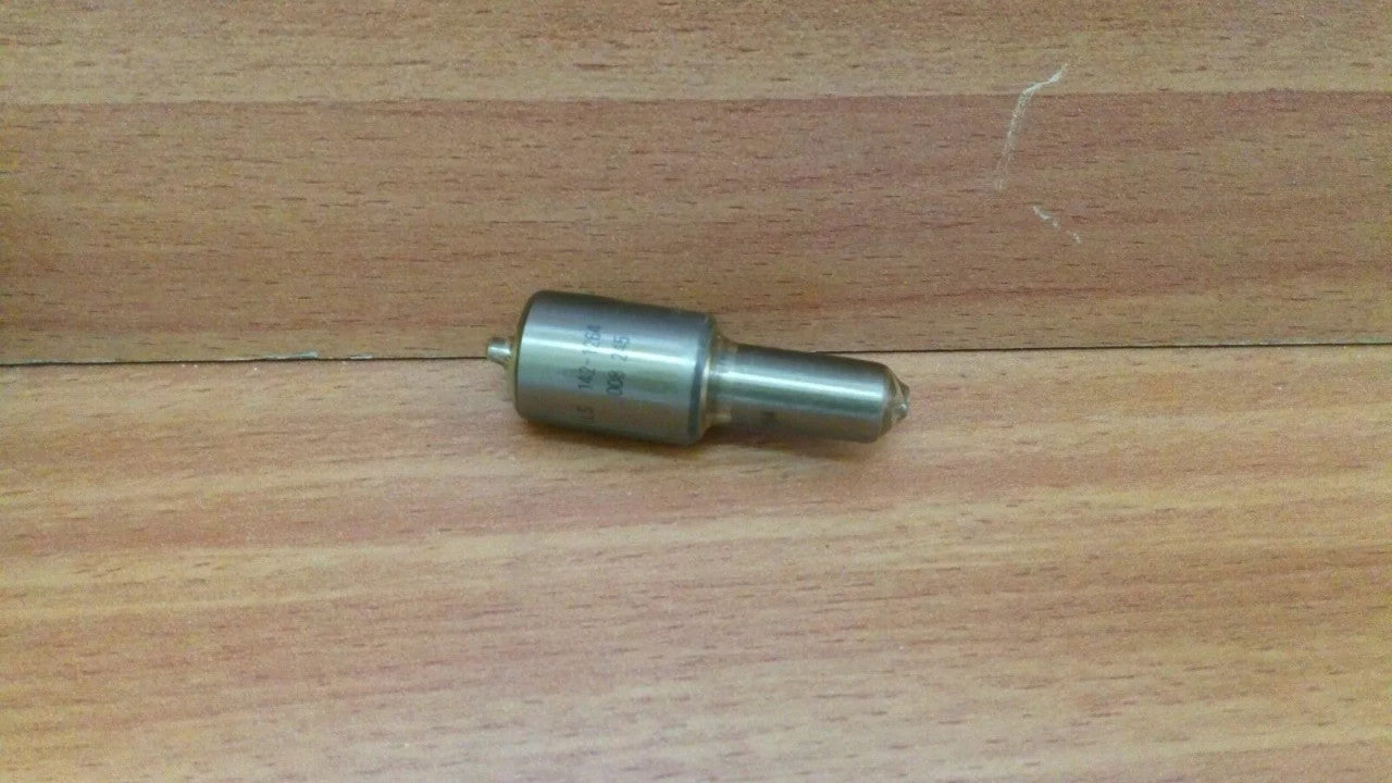 Fuel Injector Nozzle fits Mercedes Benz DLLA142S1264 KS-50-008-245 View Front