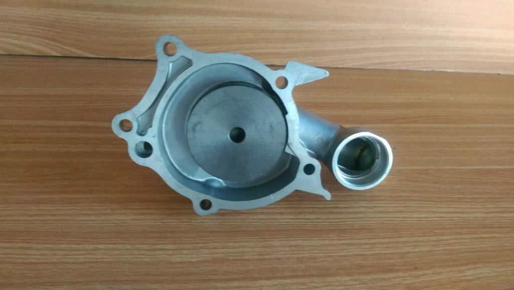 Water Pump fits Mitsubishi Galant Colt Lancer Mirage Space Wagon Eterna Chariot M-31 View Right