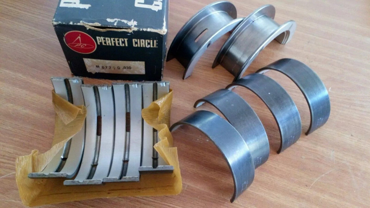 Main Bearings Crankshaft Set fits Fordson Tractor Major 5000 7000 56G D233 +030 M0779G/30 View Front