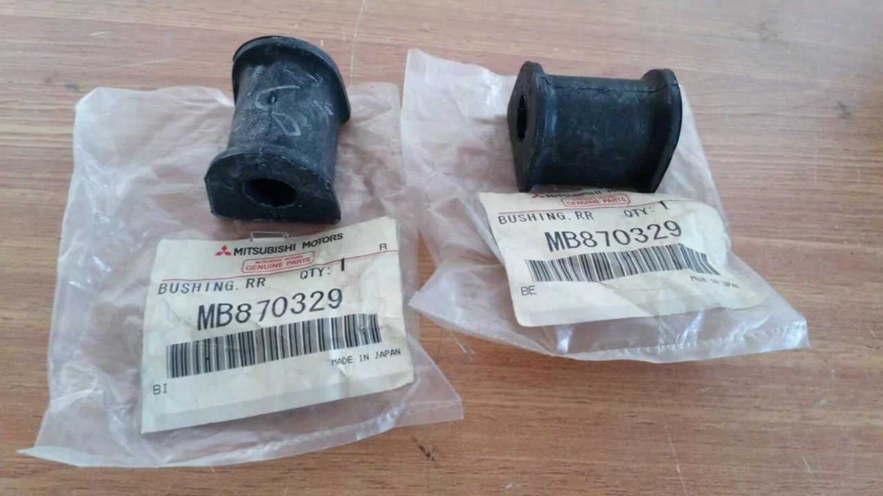 2x Sway Bar Bush Rear fits Mitsubishi Diamante F31A F36A MB870329 Genuine View Front