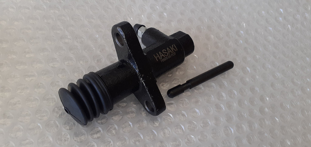 Clutch Slave Cylinder fits Mitsubishi Pajero Montero V36W Triton K67T MB937019 View Front