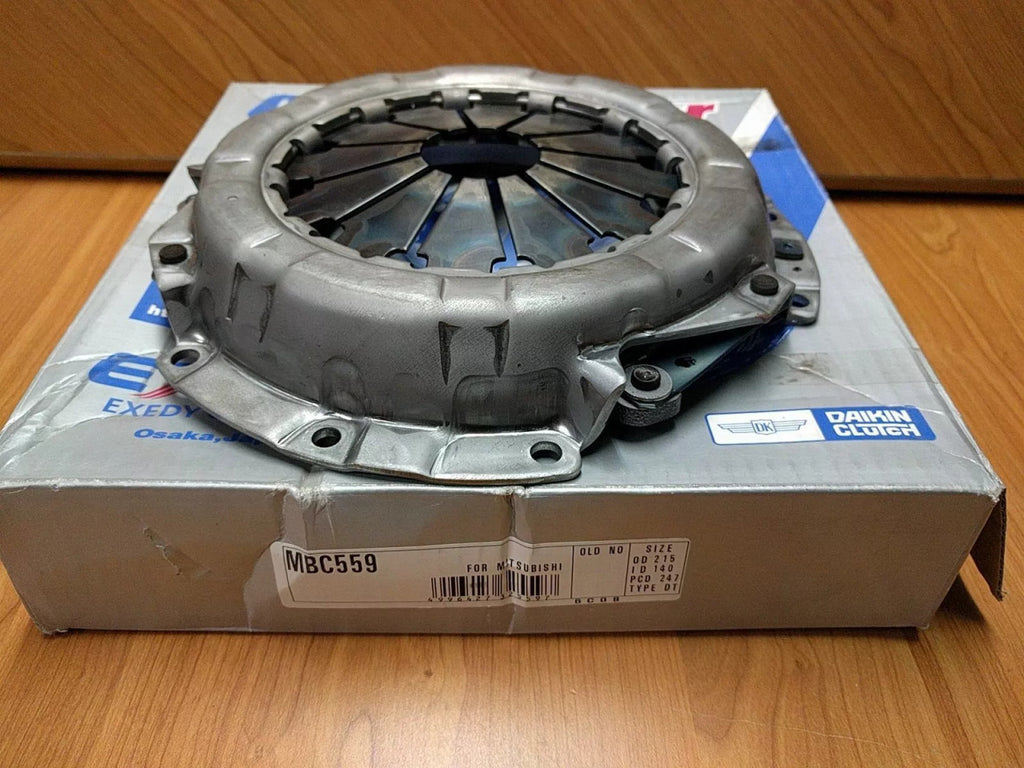 Clutch Pressure Plate fits Mitsubishi Colt C58A Galant E15A Lancer C37V MBC559 View Front