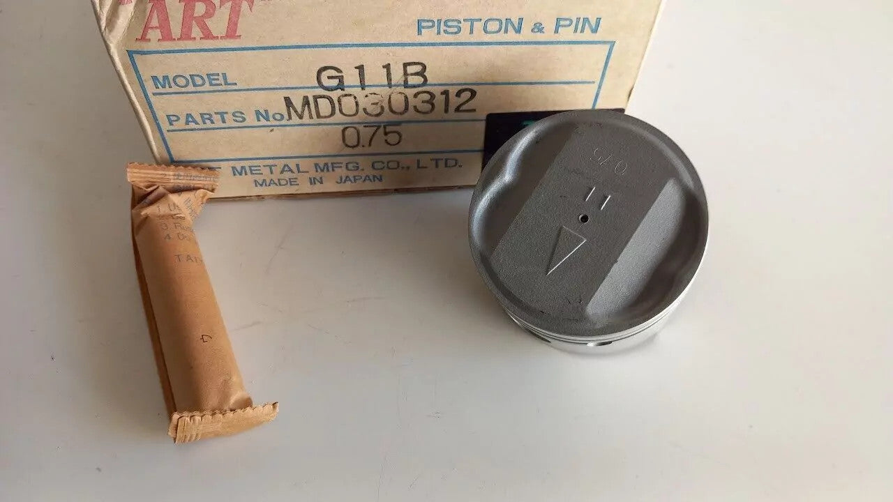 4x Piston fits Mitsubishi G11B 70.25mm Bore +0.75mm Oversize 1244cc MD030312/75 View Front