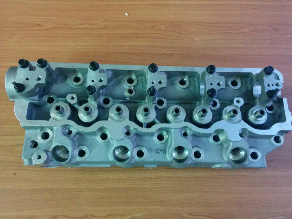 Cylinder Head fits Mitsubishi L200 2.5D 4D56 K24T K34T V14V V34V MD185919 View Upper