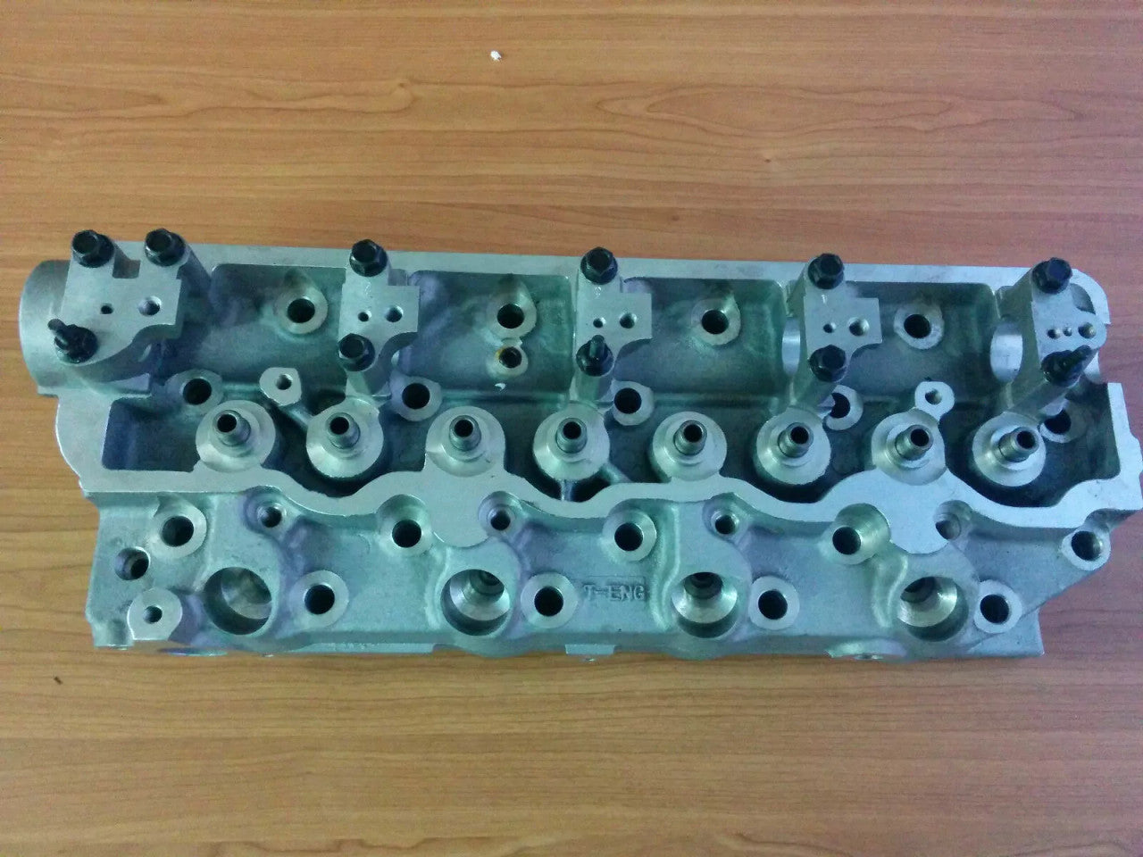 Cylinder Head fits Mitsubishi L200 2.5D 4D56 K24T K34T V14V V34V MD185919 View Upper