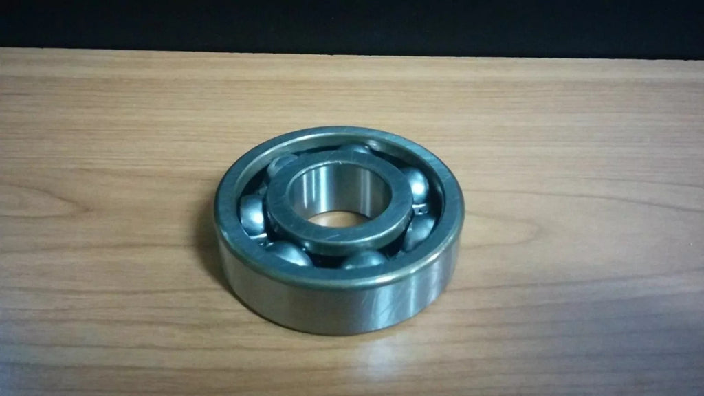 Gearbox Bearing Manual Transmission Input Shaft fits Mitsubishi MD722948 View Rear