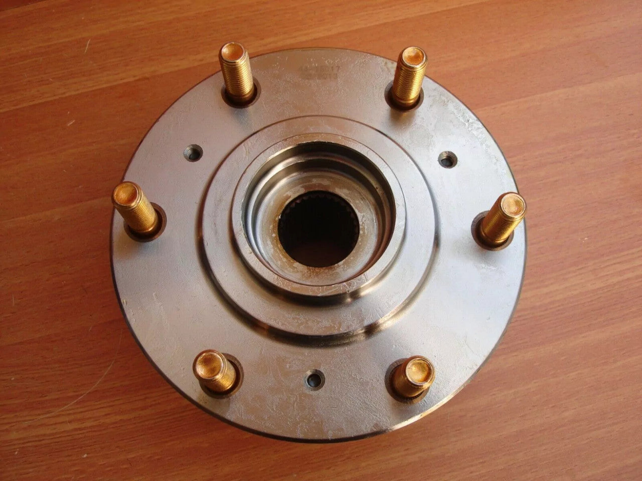 Wheel Hub Bearing fits Mitsubishi L200 Triton Sportero Strada KA4T KB4T KB9T MR992374 View Right