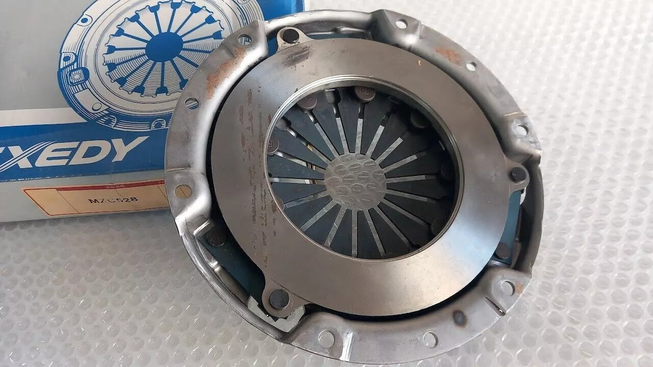 Pressure Plate Clutch fits Mazda 323 Familia BD BF BG MX3 Demio DW MZC528 View Rear