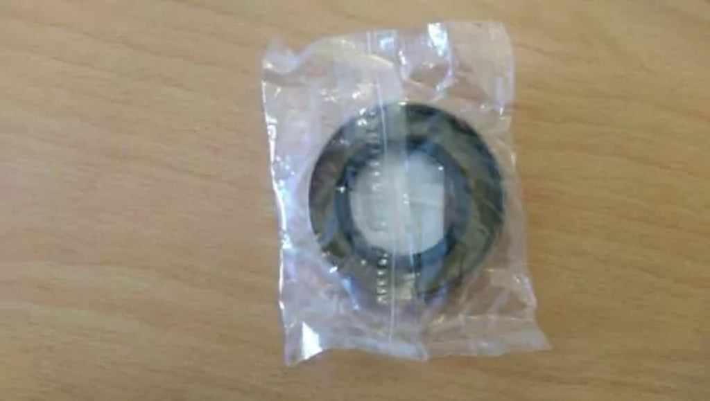 Oil Seal Drive Pinion fits Nissan Patrol Safari Y60 161 TB42S 42x72.5x12 NJ508 View Right