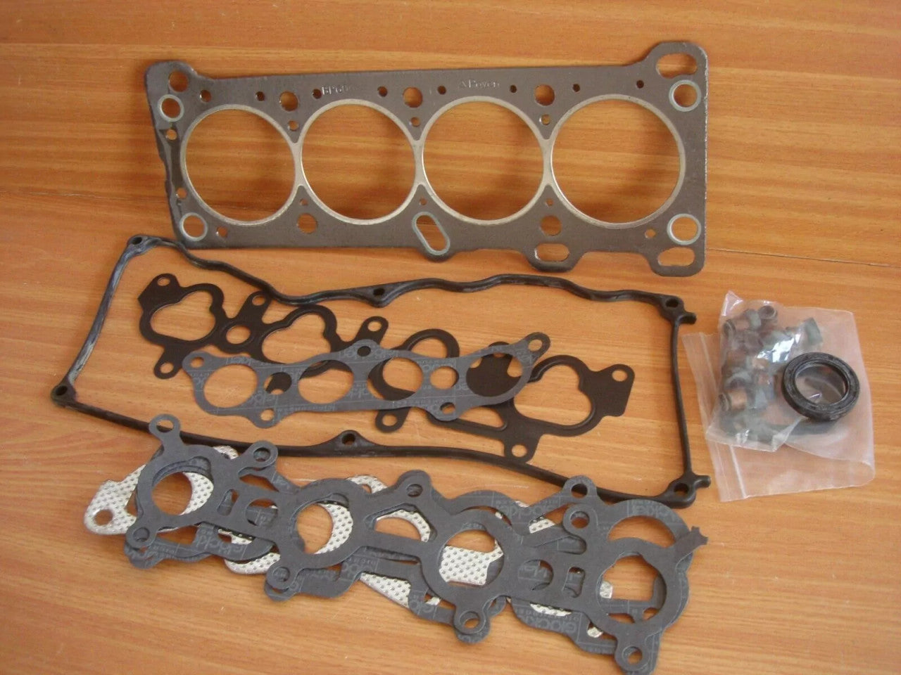 Gaskets Set kit fits Mazda 323 BF BD B5 E5 engines OPEN View Front