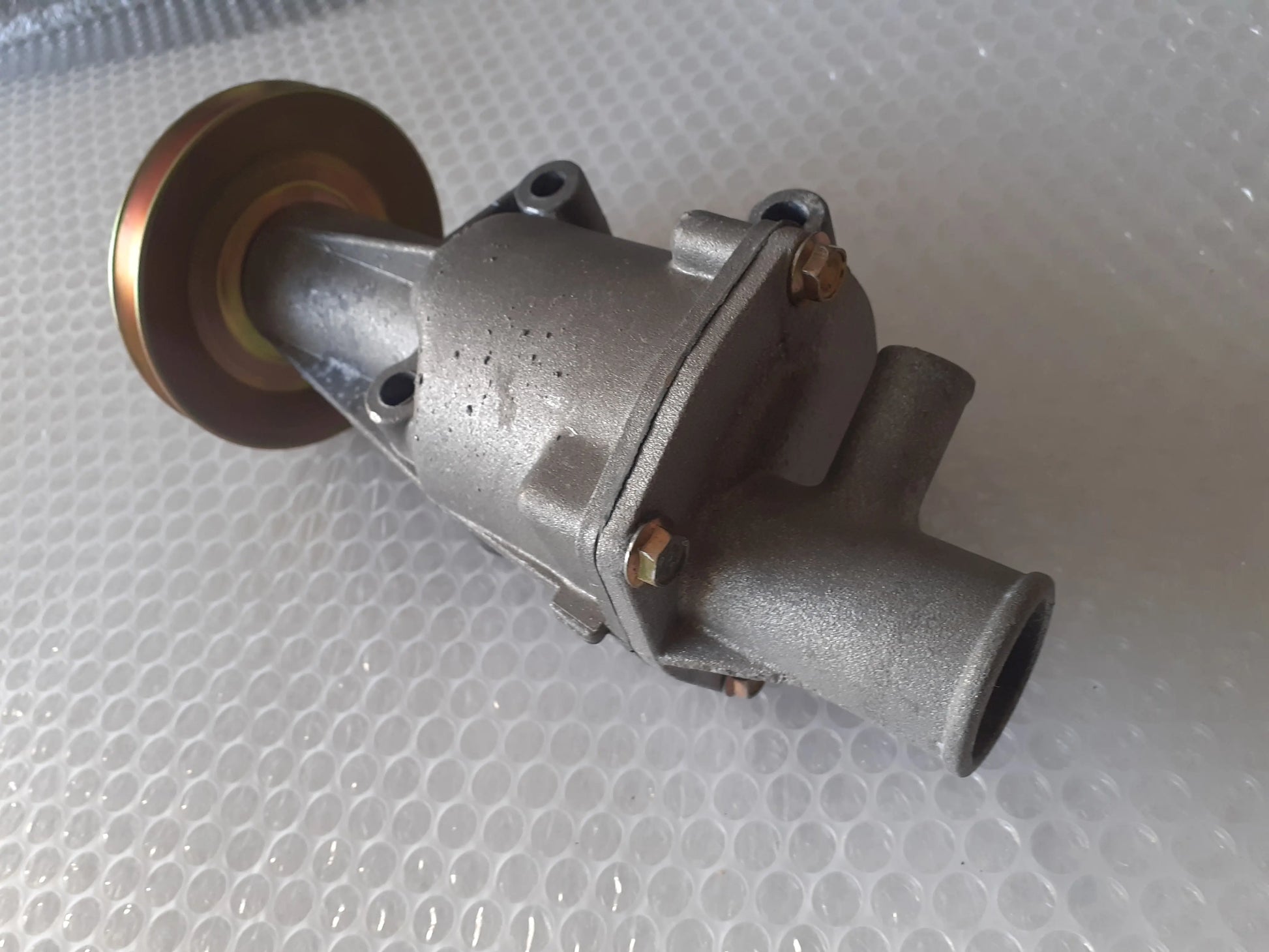 Water Pump fits Fiat 127 Panda Uno Lancia A112 Seat Ibiza Fura 71737961 PA0010 View Rear