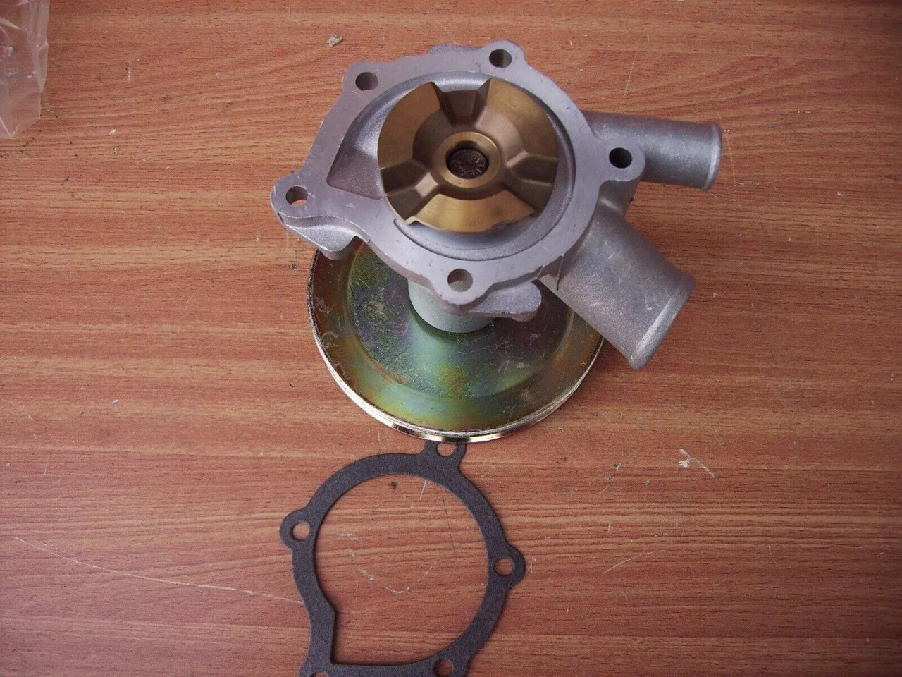 Water Pump fits Citroen BX C15 LNA Visa Pegeot 104 205 Renault 14 Talbot Samba PA0057 View Right