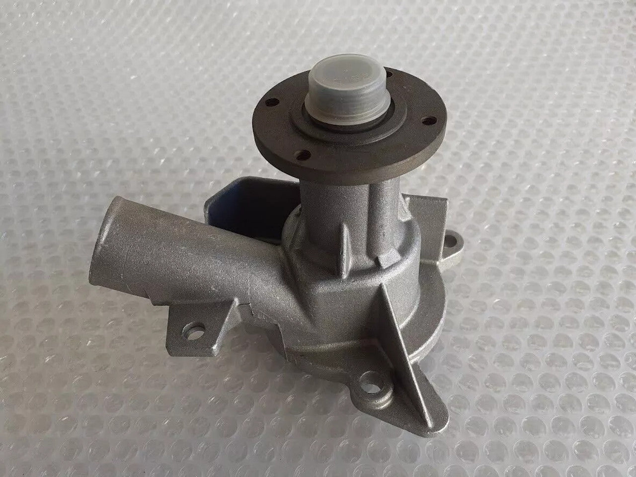 Water Pump fits BMW E28 E30 E34 Z1 M20 S14 engines PA212 View Rear