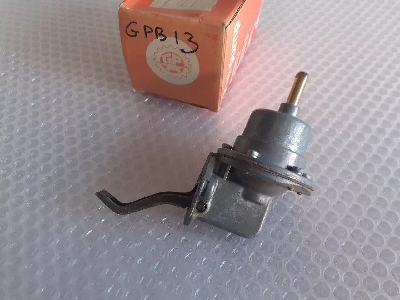 Fuel Pump fits Fiat 124 Sport 131 238 Autobianchi A111 Coupe Seat Mirafiori PB13 View Rear